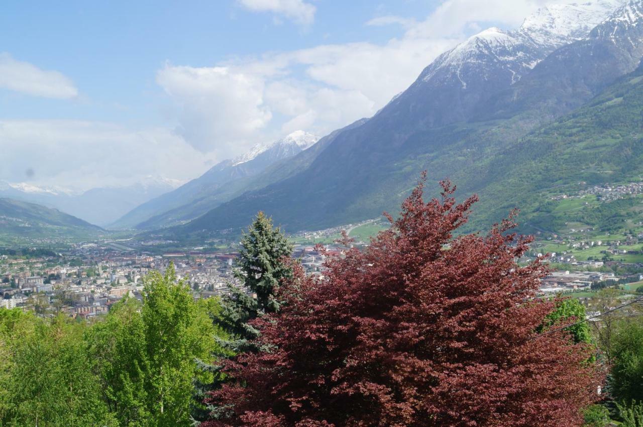 Grand Paradis Lägenhet Aosta Exteriör bild