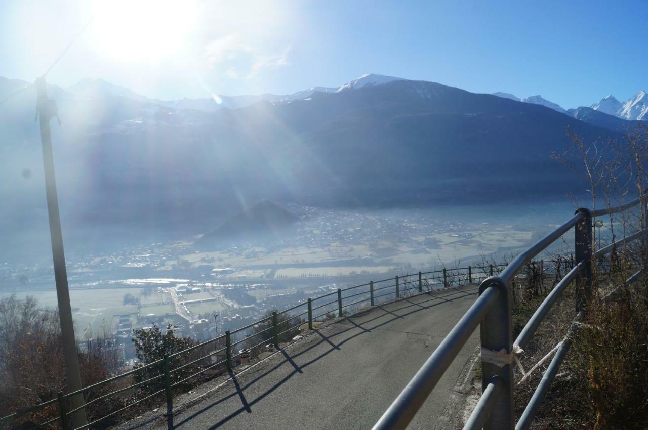 Grand Paradis Lägenhet Aosta Exteriör bild